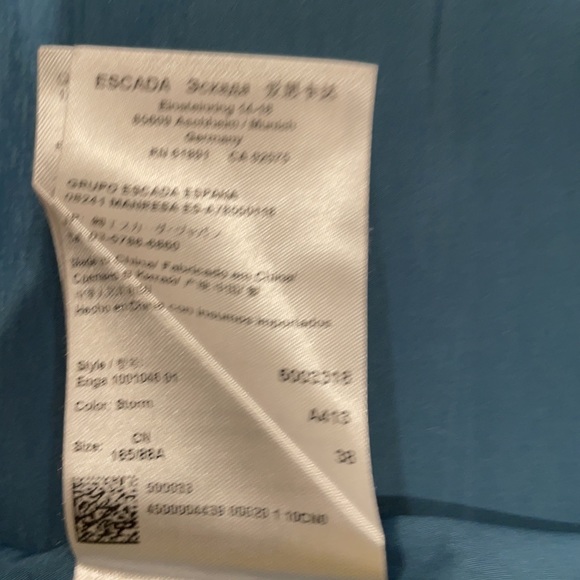 ESCADA SPORT - Picture 6 of 8